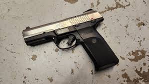 ruger sr9 pistol 9mm 2 mags semi