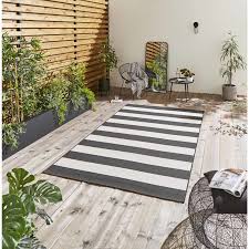 black white stripe outdoor rug