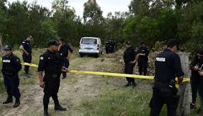Resultado de imagen para fotosd e policiales que mataroln preso en las lavas de villa gonzalez