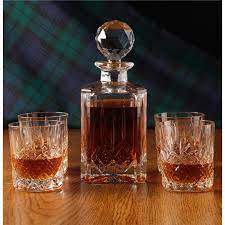 Gift Boxed Cut Crystal Whisky Decanter