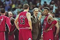 how-many-rings-does-phil-jackson-have-as-a-coach-and-player