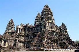 विदेश में बना है दुनिया का सबसे बड़ा हिंदू मंदिर, इस भगवान को है समर्पित
