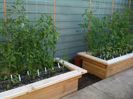 Raised Bed Frame With Seats