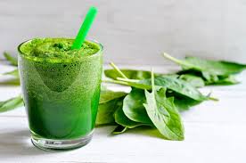 green smoothie before your next workout