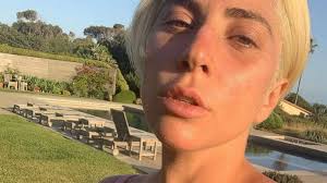 lady a goes makeup free to remind