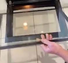 Shows How To Remove Glass