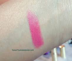 oriflame giordani gold iconic lipstick
