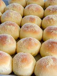 fluffy pandesal filipino bread rolls
