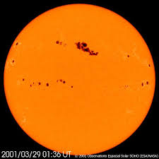 Resultado de imagen para manchas solares