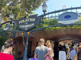 pirates of the caribbean reopening at