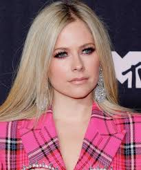 avril lavigne the best beauty looks