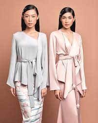 Design baju kurung moden 2017. Alia Bastamam Malaysia S Own Fashion Moghul Expatgo
