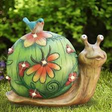 Unique lawn & landscapes, blue mountains national park. 36 Lawn Decorations That Will Make You Smile All Year Cool Garden Gadgets