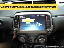 The 7″ or 8″ chevy mylink color touchscreen display allows you to access navigation, apps, entertainment and contacts though voice commands or by touching the screen. Chevy S Mylink Infotainment Sytem Touch Screen Fun A Girls Guide To Cars