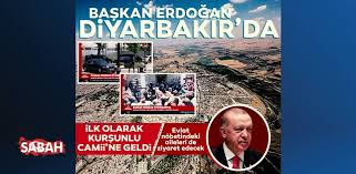 + başbakan recep tayyip erdoğan, 21 yıl sonra diyarbakır'a gelen kürdistan bölgesel yönetimi başkanı mesud barzani'yi ağırladığı kentte onbinlere hitap etti. Ducyiaqn Azizm