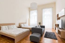 Double fenced lot with detached store room. Spacious 3 Bedroom 2 Bathroom Apartment For 6 8 People In Central Budapest Flat Rent Budapest