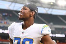 Chargers' Donald Parham Jr. Alert in ...