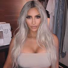 She has tried tons of daring and edgy looks, and has managed to pull them all off with no problem. Platinum Blonde Hair Highlights Foils And Hairstyles Beauty Crew