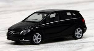 Thanks to the power of the electric machine, the a 250 e reacts immediately to a step on the accelerator with an impressive performance to follow. Ho Mercedes Benz B Class Night Black Model Train Hobbysearch Model Train Ho Z Store