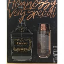 hennessy vs box holiday twist cognac