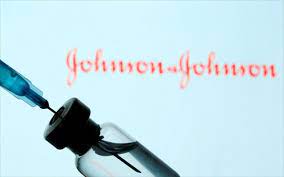 The us, south africa and european union will temporarily stop the rollout of the johnson & johnson (j&j) covid jab, after reports of rare blood clotting. Ti Prepei Na 3eroyme Gia To Embolio Ths Johnson Johnson