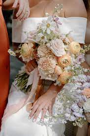 unique rustic bridal bouquet ideas a