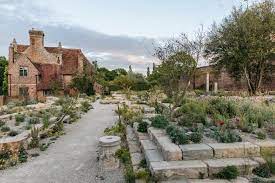 a grecian garden for sissinghurst