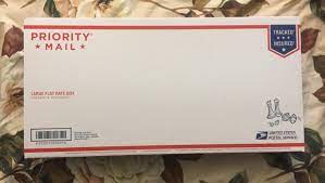 Maybe you would like to learn more about one of these? A Lotta People Don T Know That There Are Two Sizes Of Large Flat Rate Boxes Available At The Usps Ebay