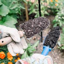Where To Top Soil And Compost In Bulk