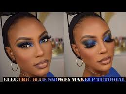 electric blue smokey eye tutorial