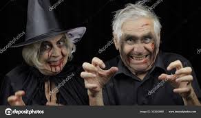 halloween costumes witch and zombie