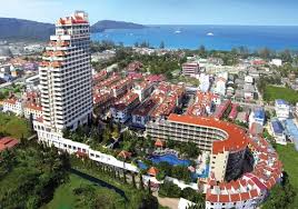 Paradise hotel is a small beautiful well sited jewel on the magical coast of tsilivi in a beautiful green location far from traffic and noise. The Royal Paradise Hotel Spa Sha Plus Aed 85 A E D 2 5 8 Patong Hotel Deals Reviews Kayak