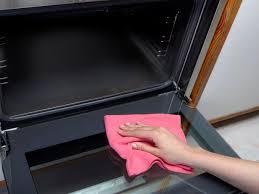 How To Clean An Oven 3 Ways Help