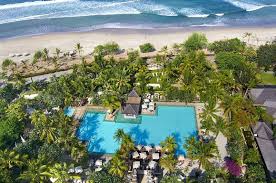 Las mejores habitaciones, resorts y alojamientos depende de la categoría del hotel; The Legian Beach Bali Indonesia Sirb Travel Tours