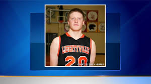 Teen basketball player dies of cardiac arrest. Former Libertyville Basketball Star Dies After Fall At Univ Of Missouri Abc7 Chicago