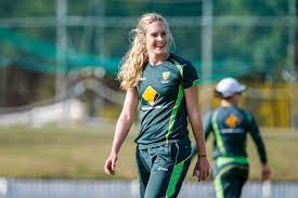 Home celebrities top 10 hottest women cricketers in the world. Ten Most Beautiful Women Cricketers Around The World Essentiallysports