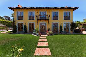 Find the perfect spanish hacienda stock photo. Spanish Colonial Hacienda Style Home With A Touch Of Tuscany Idesignarch Interior Design Architecture Interior Decorating Emagazine