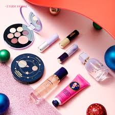 this holiday makeup collection is