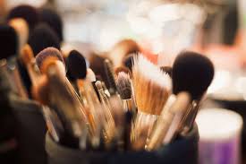 properly clean and dry your makeup brushes
