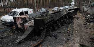 Guerre en Ukraine, en direct : Volodymyr Zelensky appelle à l'embargo sur  le pétrole russe
