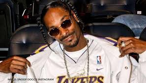Snoop Dogg Calls Himself An 'old School' While Revealing 50th Birthday Plans