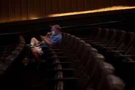 Turning their backs somewhat on movie theaters. Reddit Traders Buy Amc Stock But Can T Save Movie Theaters Bloomberg