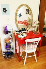 8 easy diy makeup vanity ideas you