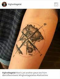 Épinglé par Christian Perry sur Tattoos | Tatouage rose des vents, Tatouage,  Tatouage carte