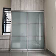 Sliding doors are easy to install with expert advice from homebase. Anti Jump Sliding Wardrobe Welco Kitchen