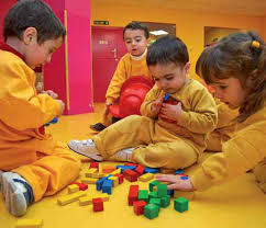 Los niños de 1 a 2 años prefieren jugar solos. Https Www Mheducation Es Bcv Guide Capitulo 8448171519 Pdf