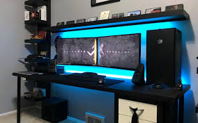 The best gaming desks ensure you have the ideal space for work and play, and now that a lot more of us are working from home it's more important than ever to invest in the right setup. Finding The Best Gaming Desk Support For Technology