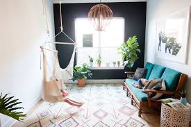 Then a hanging chair for bedroom is just the furnishing for you! 20 Ideas For Decorating With Indoor Hammocks