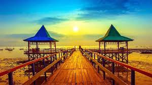 Pantai kenjeran lama ini menonjolkan aktivitas wisata yang konvensional. Wahana Harga Tiket Masuk Pantai Kenjeran Lama Dan Baru Surabaya