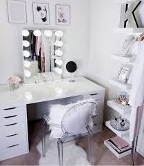 When you need small bathroom vanity ideas, start with a corner vanity. Hottest 50 Stylish Makeup Vanity Ideas Pouted Com